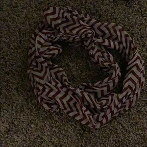 Striped maroon and white scarf